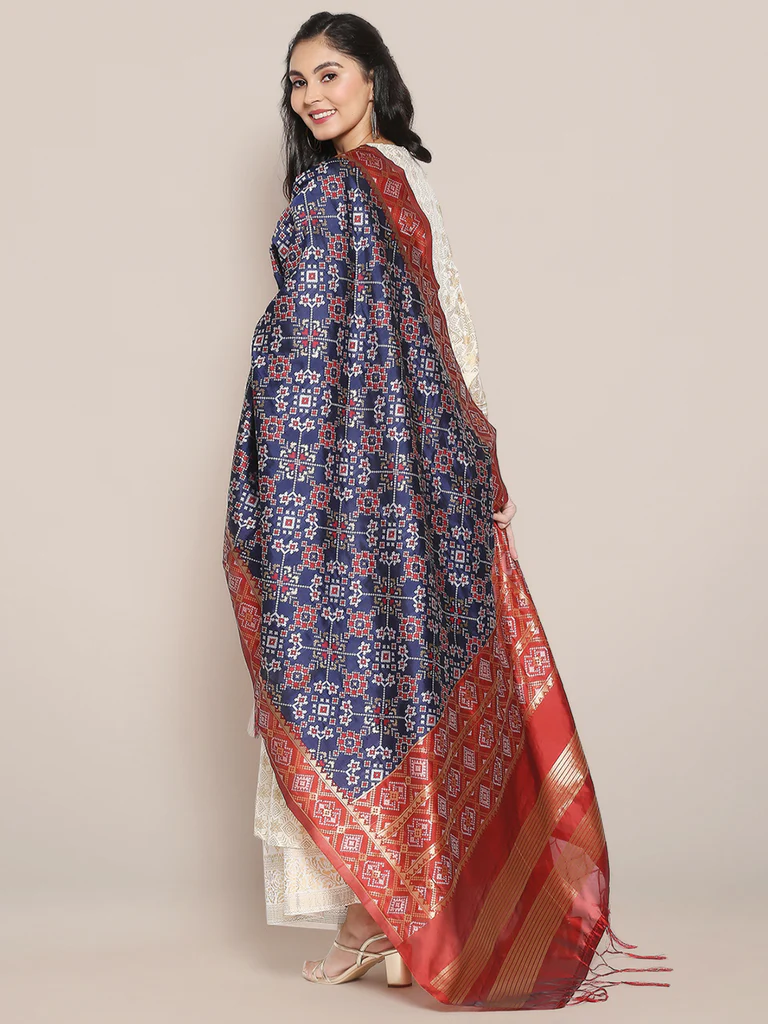 Banarasi Patola Silk Dupatta - Image 4