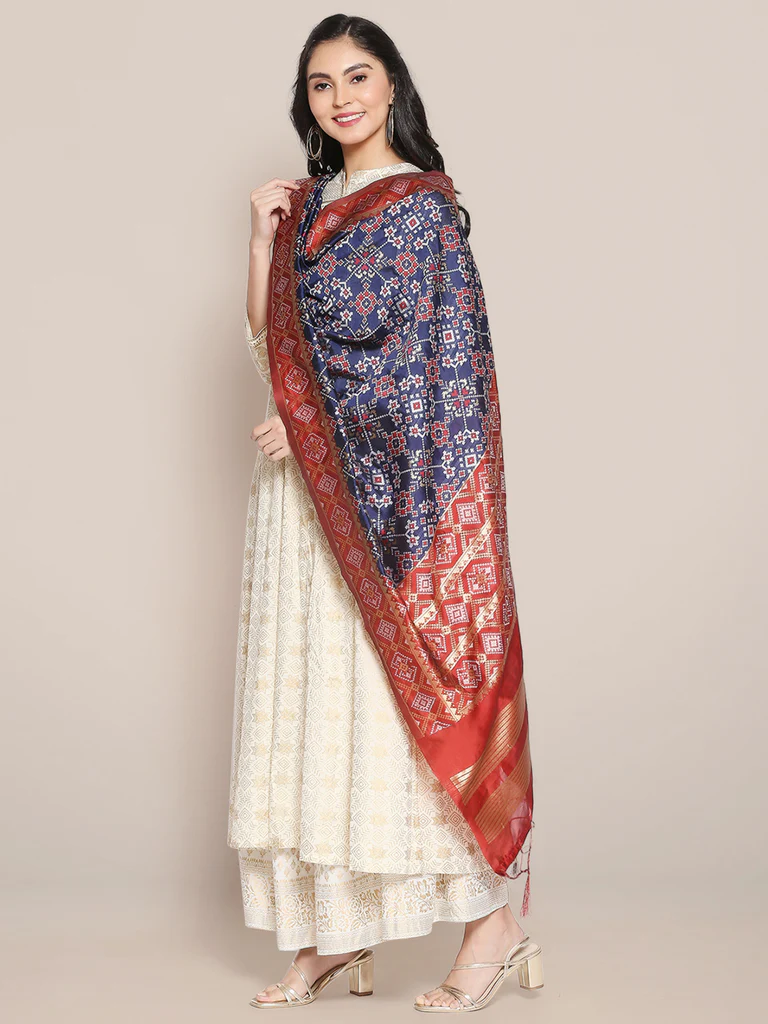 Banarasi Patola Silk Dupatta - Image 5