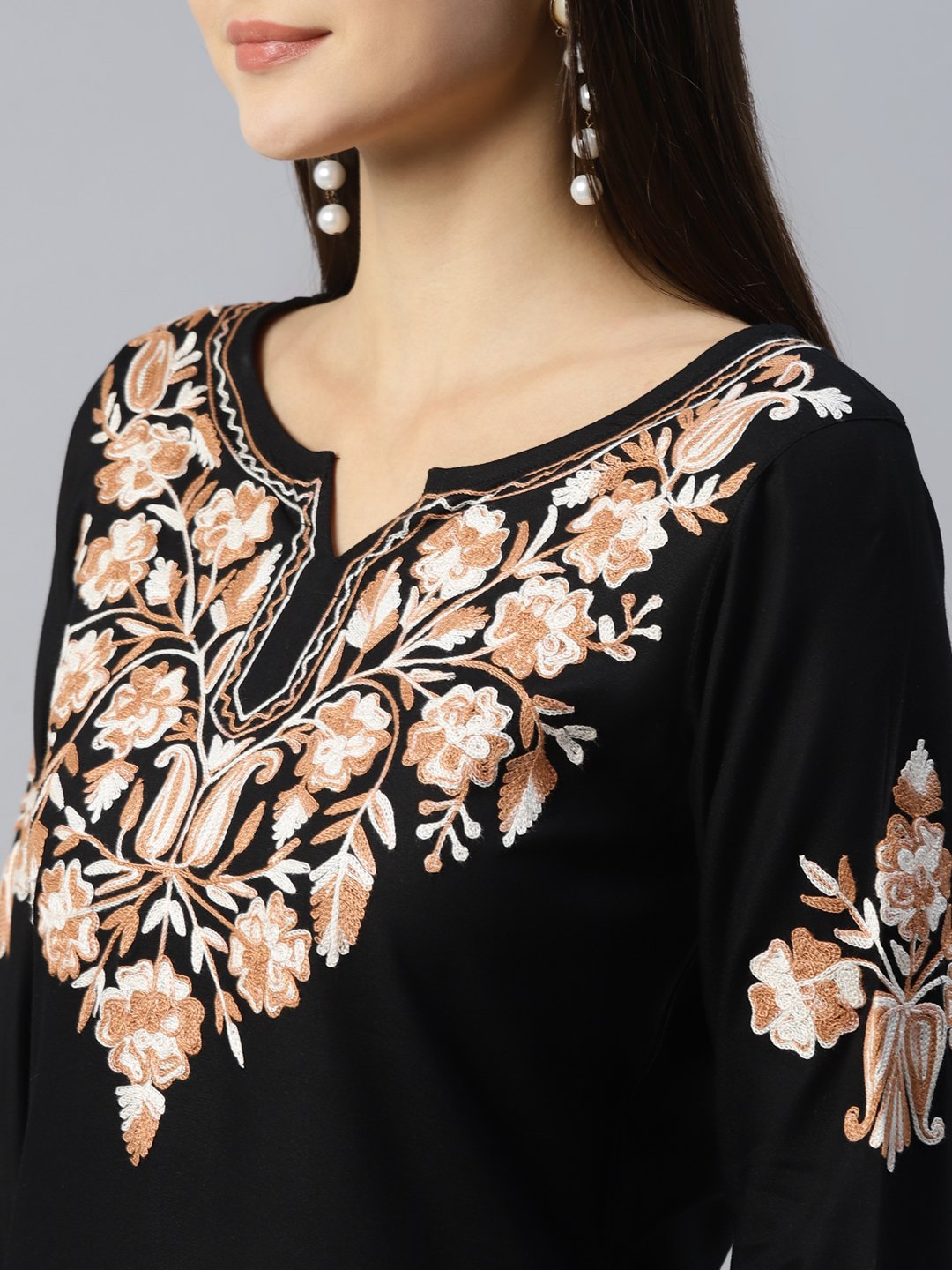 Heer Kashmiri Black Kurti - Image 8