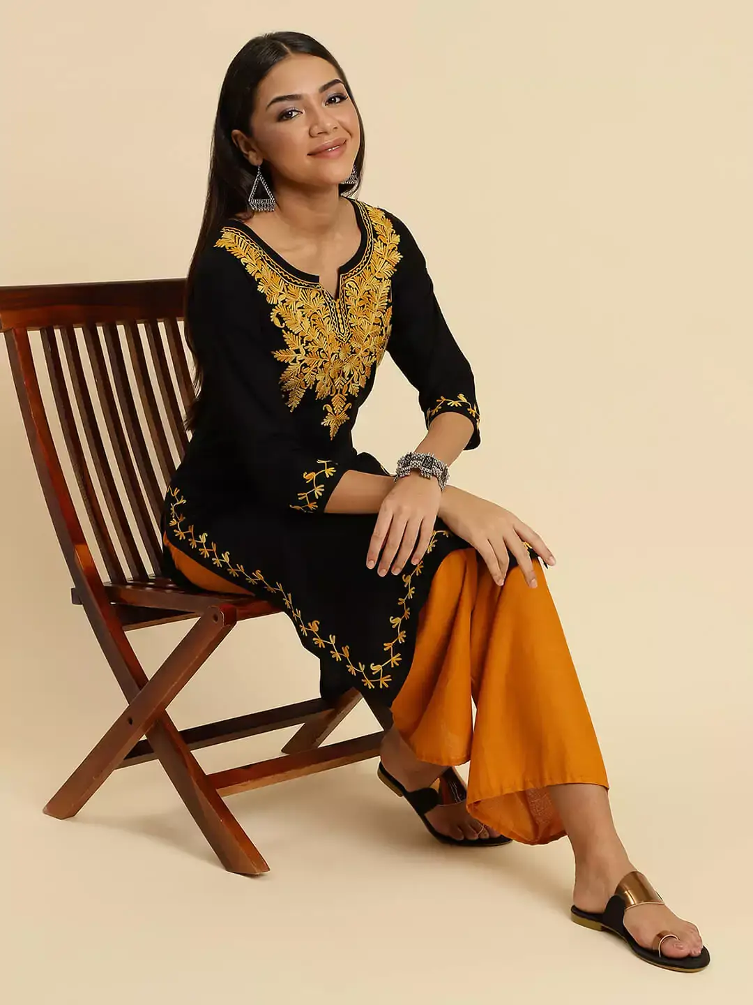 Kashmiri Black Kurti - Image 4