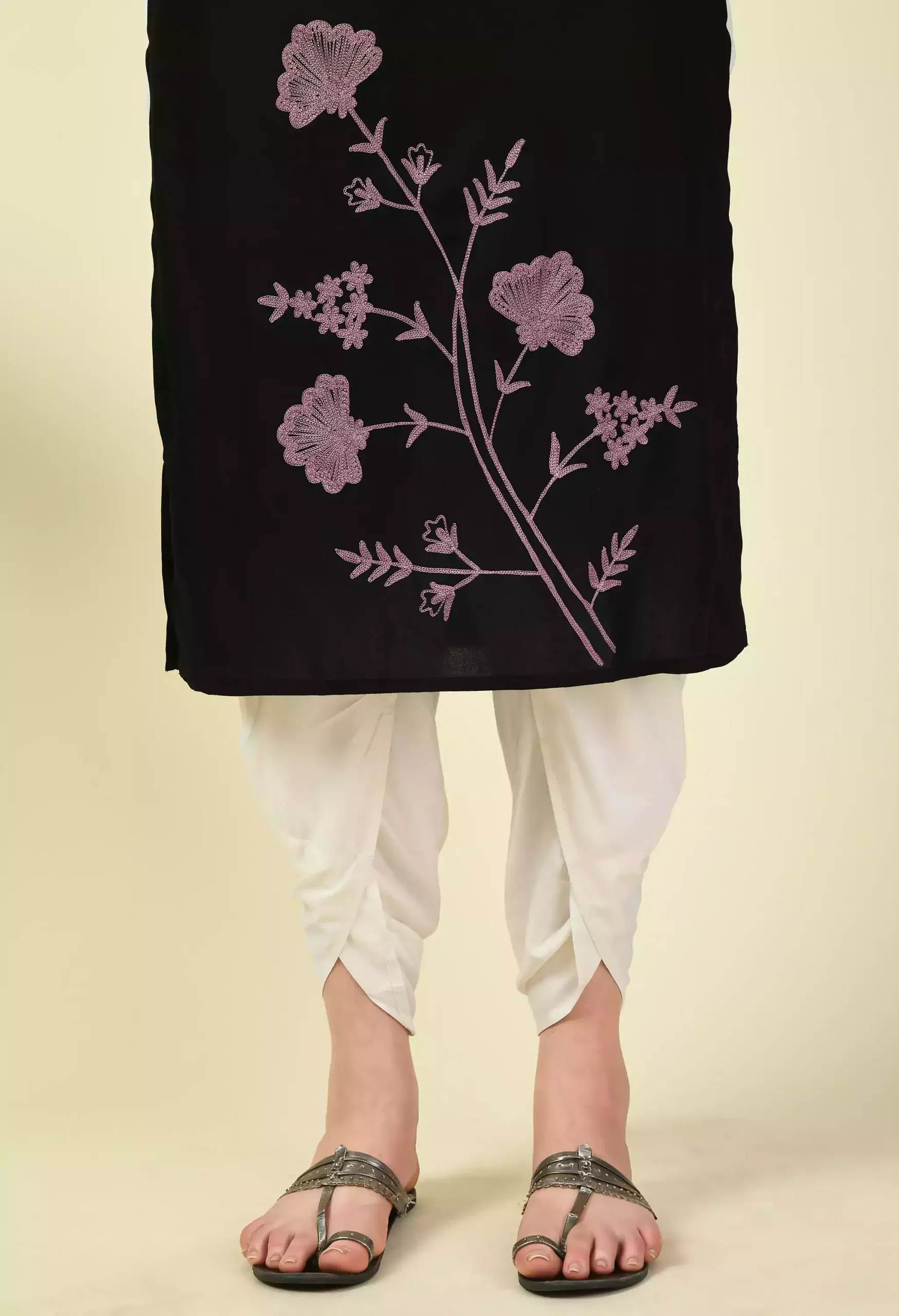 Black Pashmina Work Sleeveless Kurti - Image 7