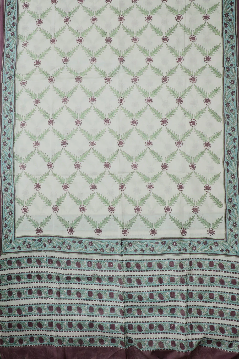 Floral Pattern on Cream Block Printed Mul Cotton Dupatta - Image 4