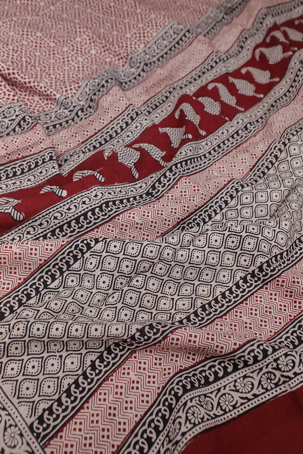 Maroon Bagh Cotton Dupatta - Image 4
