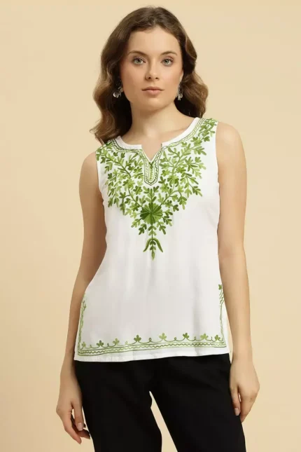 White Sleeveless Short Kurti