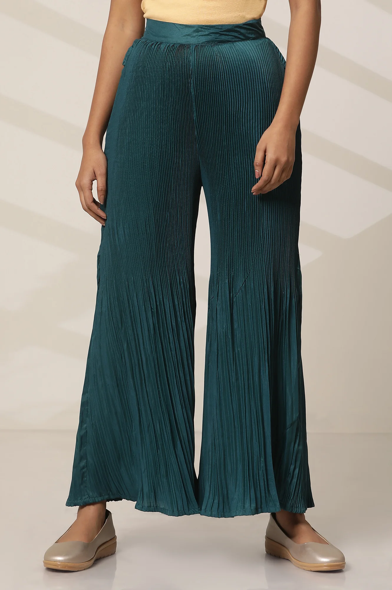 Solid Flared Woven Sharara With Pleats - Image 23